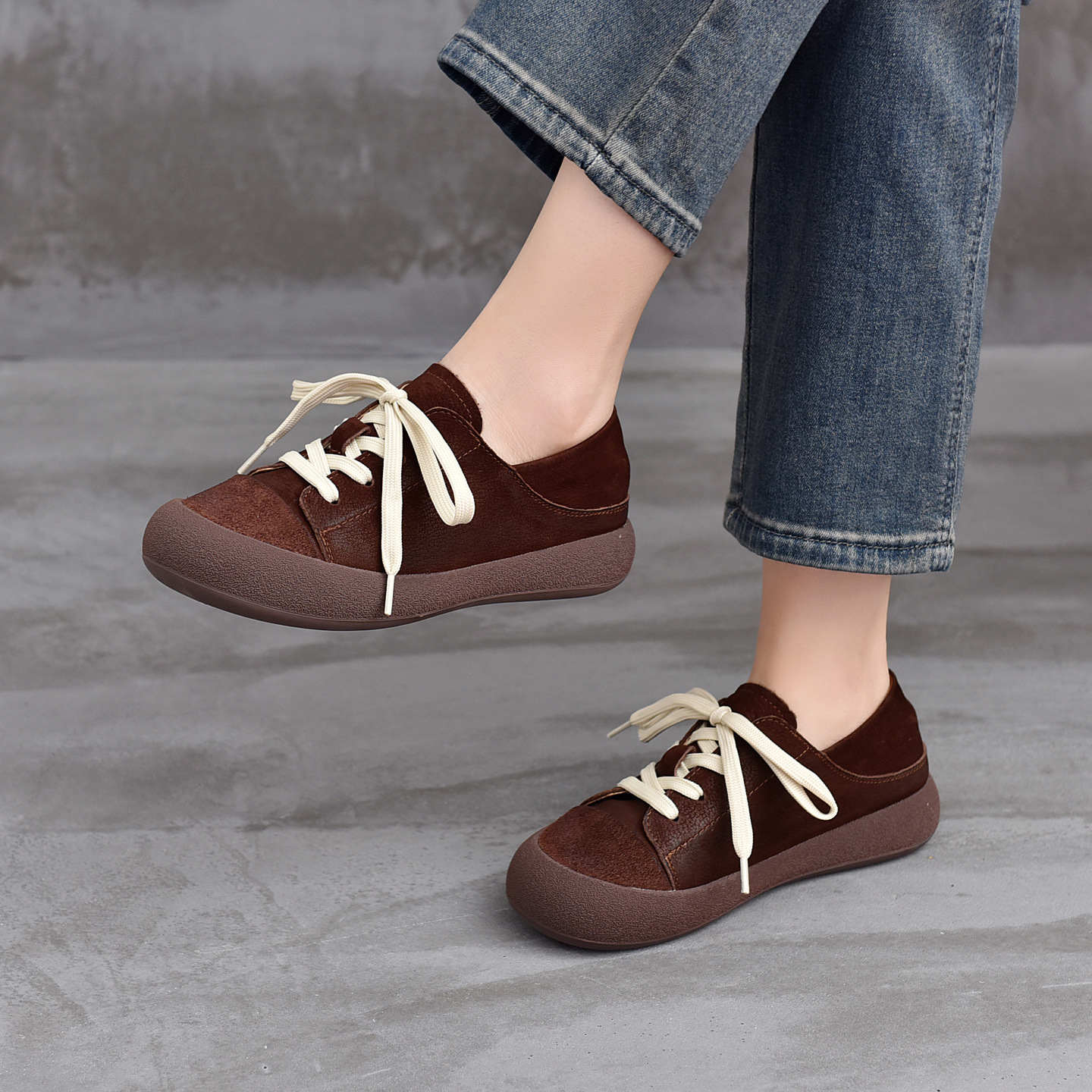 小众复古2025新款厚底秋季软底百搭平底系带时尚休闲单鞋女ins潮