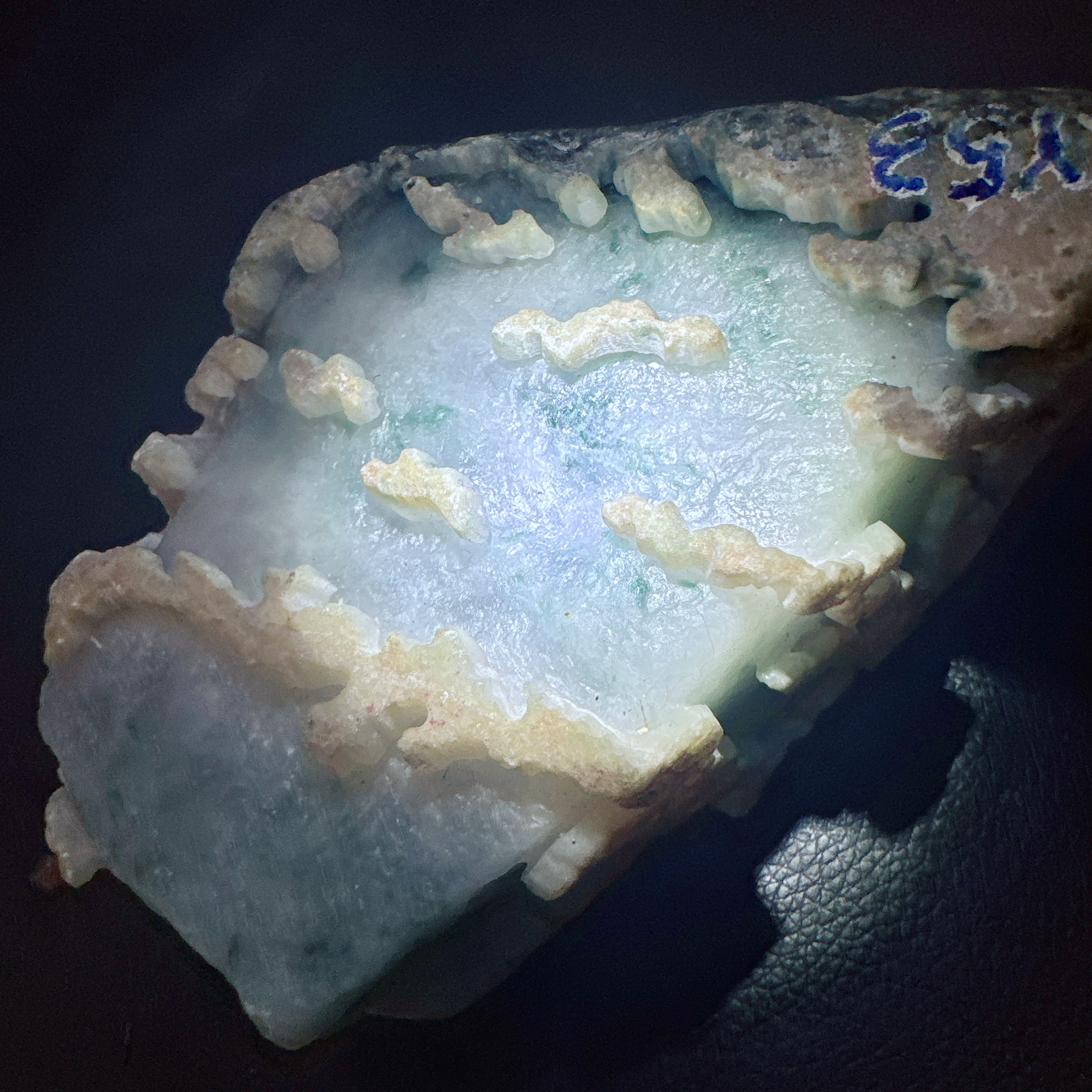 木那杨梅皮纯天然原石冰种色料毛料定制玉石玉镯冰飘花手镯料