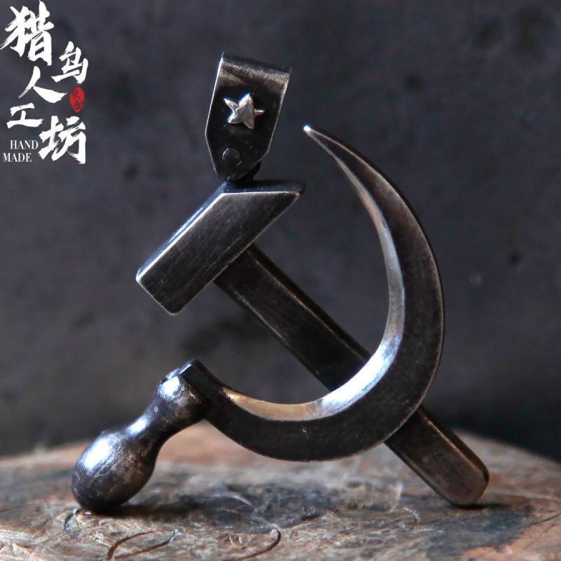 锤子红色铜镀银战损复古图片