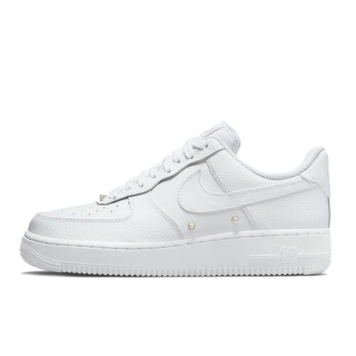 【攀登】 Nike 板鞋 圆头 系带 皮革 女 四季通用 低帮 白色 平跟