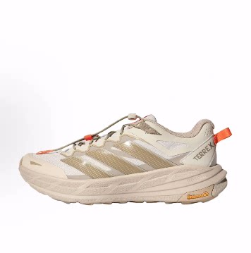 adidas FREE HIKER LT 自由人户外 登山徒步鞋 男女同款 米白