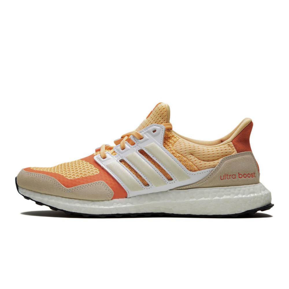 【攀登】 adidas 跑步鞋 跑步机塑胶跑道公路 织物