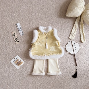 三小朵2919女宝宝新中式周岁拜年服高级鹅黄色加绒套装