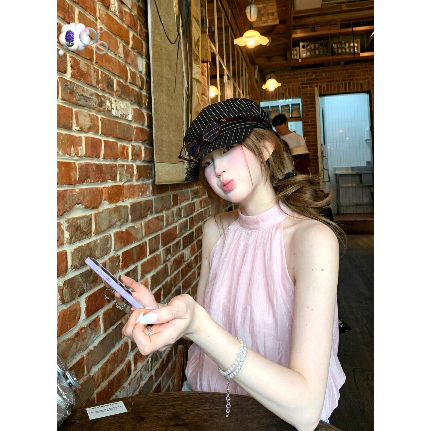 高级感显瘦无袖温柔上衣女夏法式轻薄蓬蓬花苞系带挂脖背心