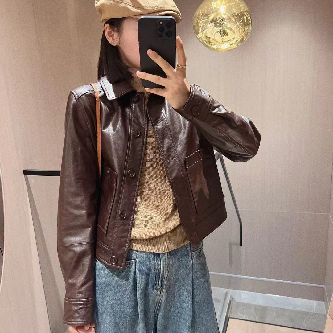 2024春季英伦风翻领真皮皮衣女士显瘦遮肉绵羊皮机车夹克休闲外套
