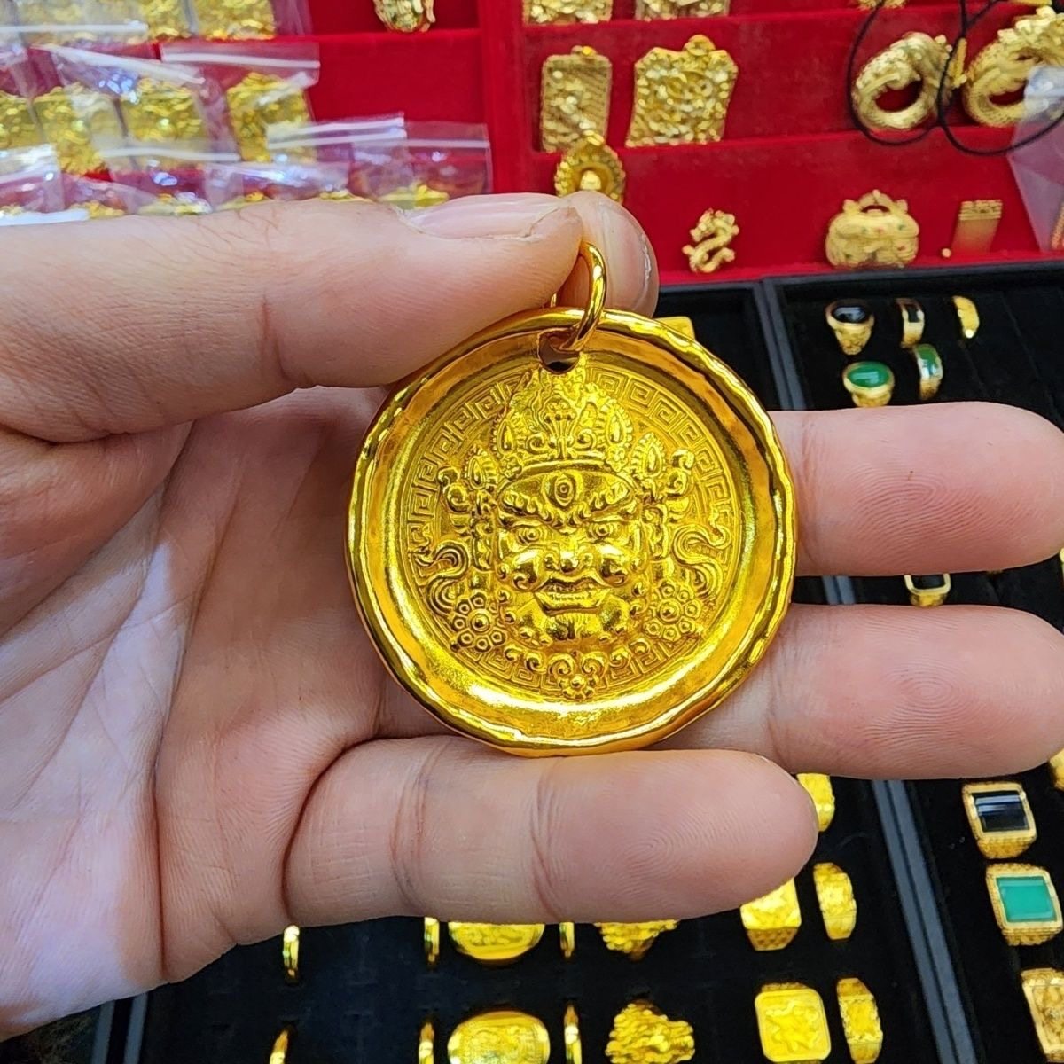 古法沙金黄财神吊坠男女通用款招财纳福爆款实心毛衣链,饰品/流行首饰/时尚饰品新,项坠/吊坠,淘宝优惠券,粉丝福利购,淘宝优惠卷