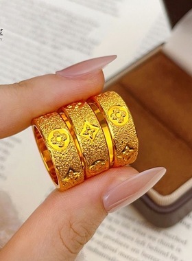 金店同款沙金锤纹满天星四叶草戒指宽面闭口老钱风指环轻奢送女友