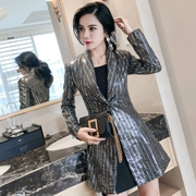 Mùa xuân và mùa thu 2019 mới của phụ nữ phiên bản Hàn Quốc của bộ đồ sequin trong phần dài của bộ đồ ngắn mỏng màu đỏ lưới mỏng phù hợp với áo khoác ngắn - Business Suit