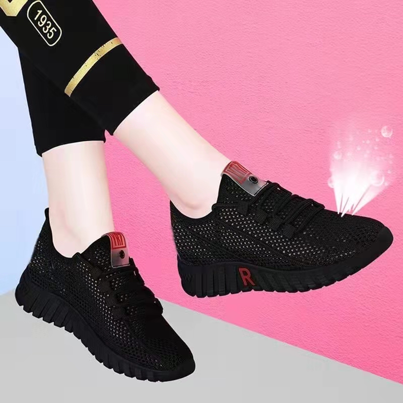 女鞋2022款流行时尚女网鞋新款网面软底不累脚小白鞋夏季百搭镂空