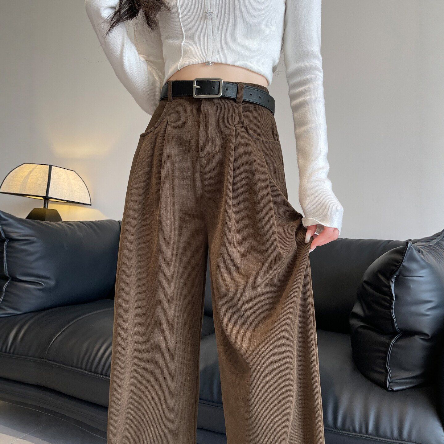 美拉德西装裤女裤2026新款秋季垂感小个子直筒窄版灯芯绒阔腿裤子