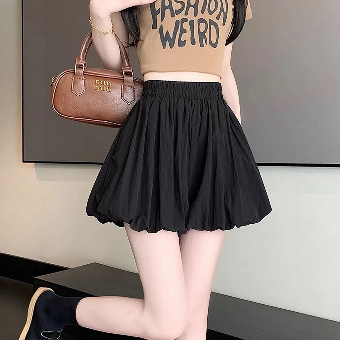 黑色花苞短裙女款2026新款夏季小个子高腰A字显瘦半身裙百褶半裙