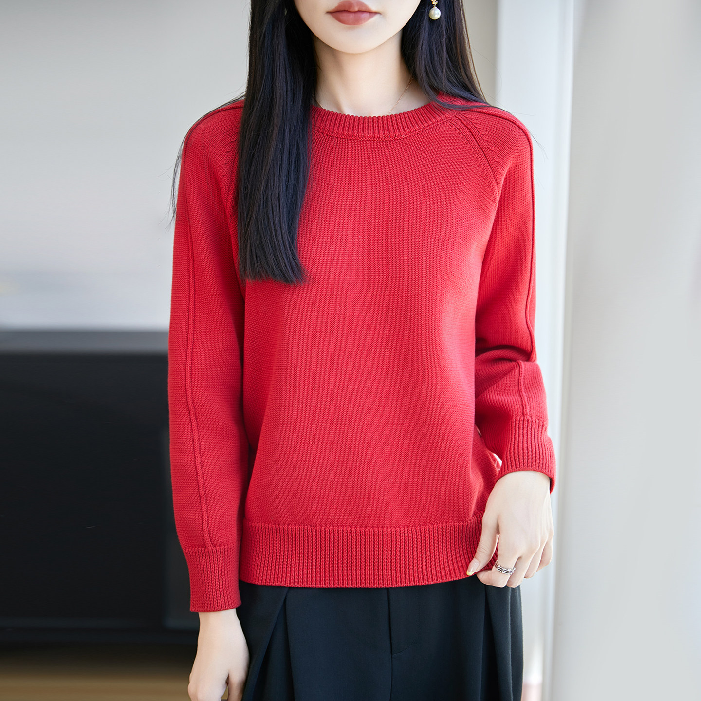 休闲风女士极简风圆领纯棉线针织长袖T恤
