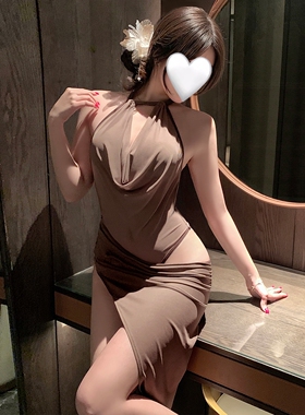 约会御姐风睡衣深v荡领露背连衣裙情调纯欲床上性感刺激挂脖睡裙