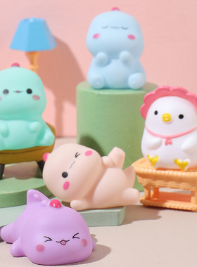 迷你搪胶可爱小恐龙动物宝宝洗澡玩具捏捏叫发声软胶戏水玩具