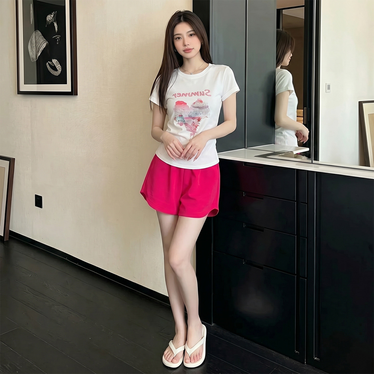 韩版休闲时尚套装女夏个性简约圆领爱心印花上衣休闲短裤两件套潮