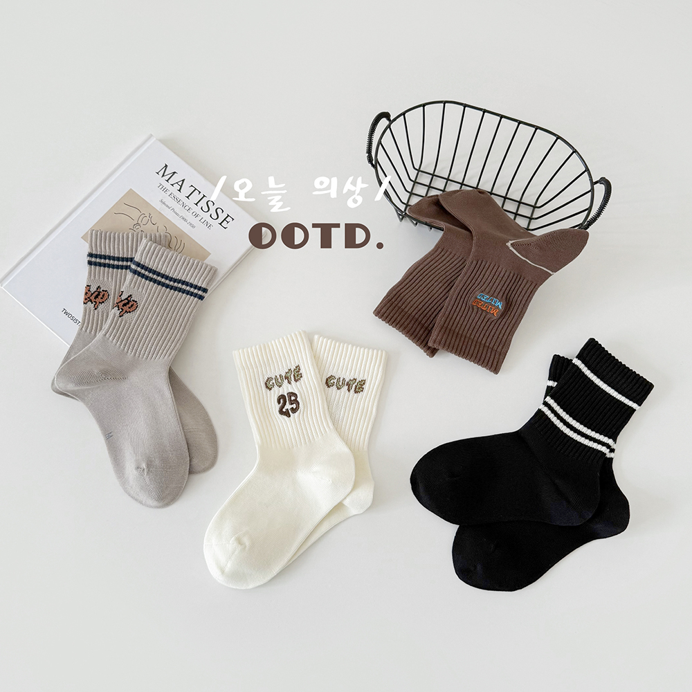 米若克品牌儿童刺绣中筒袜无骨运动袜篮球中筒袜四季袜童袜子335