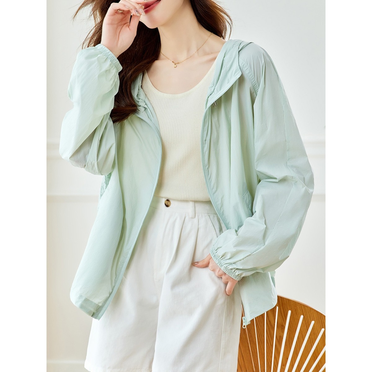 香港潮牌厂家直销 通勤连帽长袖防晒衣女2025夏季新款防紫外线宽,女装/女士精品,时尚防晒服,淘宝优惠券,粉丝福利购,淘宝优惠卷