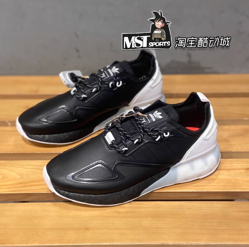 Adidas三叶草ZKBOOST休闲跑鞋