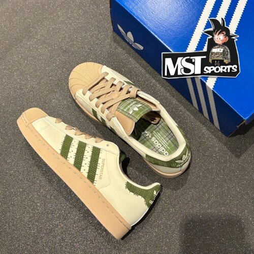 Adidas米白绿贝壳头男女运动板鞋