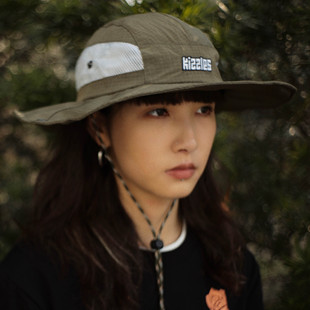 Camp Bucket Hat 防撕裂尼龙格子 Kizzles 户外渔夫帽 可调节帽围