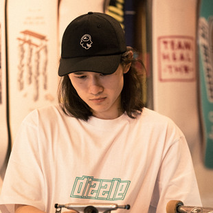 Head 脑袋刺绣 Hat 速干弯檐帽六片帽 Panel Kizzles