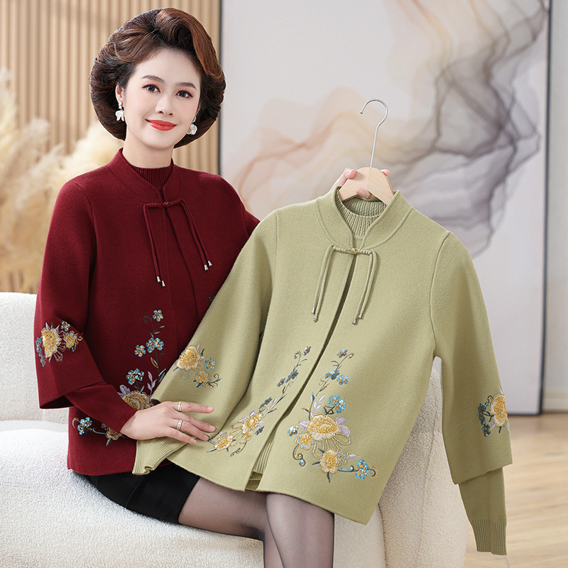 恒源祥官方正品妈妈装秋冬洋气针织外套中老年女新中式开衫毛衣刺