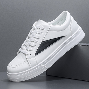 新款 百搭板鞋 学生男鞋 皮面小白鞋 运动 街头潮鞋 香港潮牌2025年秋季
