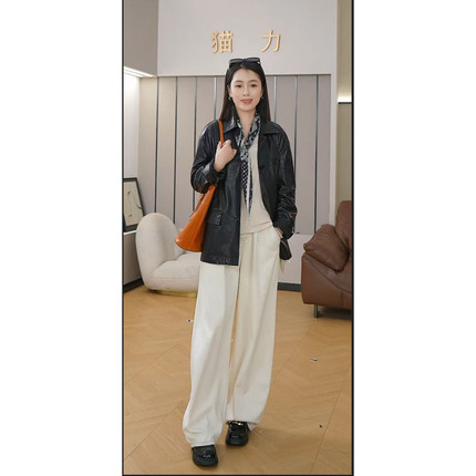 【潇潇~皮风衣~轻薄显瘦保暖】长73 秋新款皮衣1911