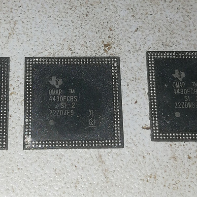 W8TN4FW9N3 OMAP4430FCBS MSM8230-5AB BCM28155IFDPG 拆机