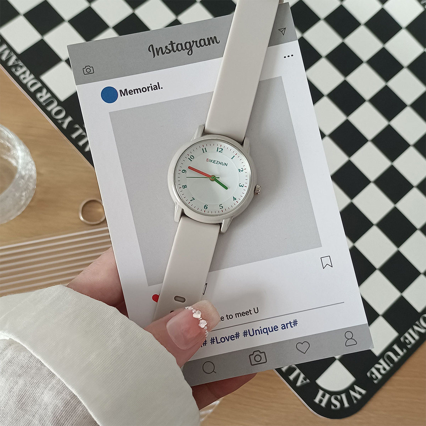 ins学院风手表女款初高中学生专用2025新款高颜值只看时间石英表