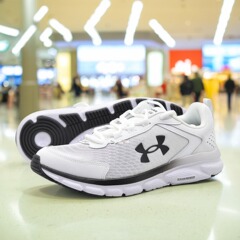 安德玛 UA  Charged 男子运动耐磨缓震舒适训练跑步鞋 3025705