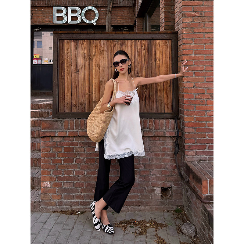 VanessaLab私服夏季缎面蕾丝拼接吊带背心女内搭外穿百搭叠穿上衣图片