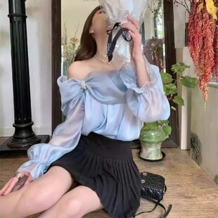 鸢尾流光 一字肩衬衣女春夏气质设计感露肩长袖上衣