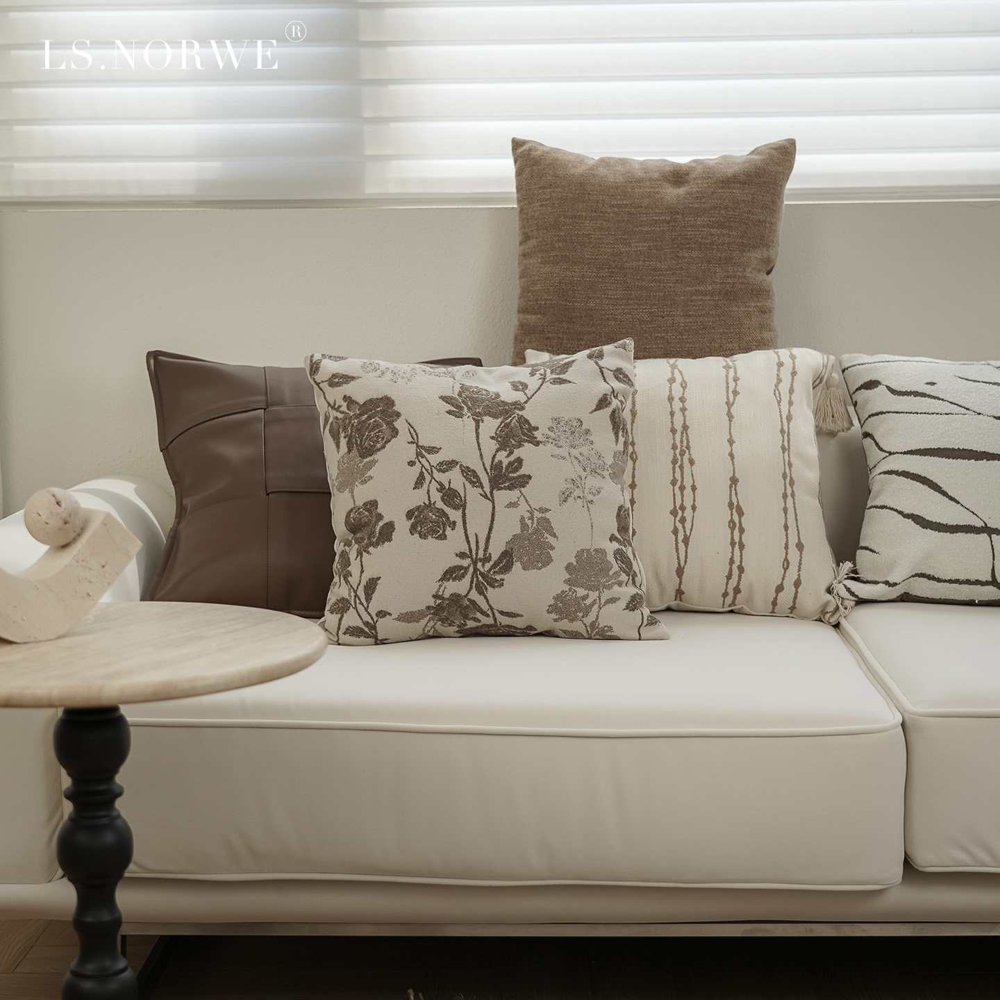 侘寂风抱枕现代简约高级感抱枕套