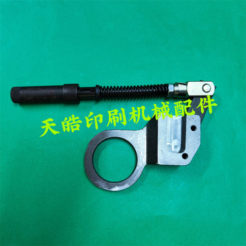 海德堡SM102CD中间辊支架
