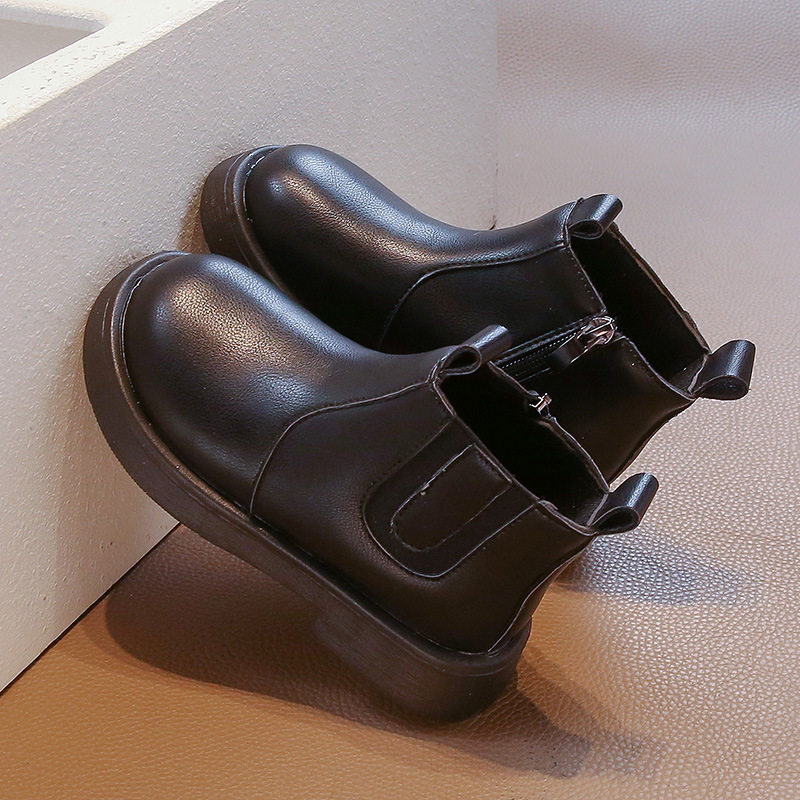 儿童马丁靴2025秋季新款英伦风软底单靴皮靴女童短靴男童靴子宝宝