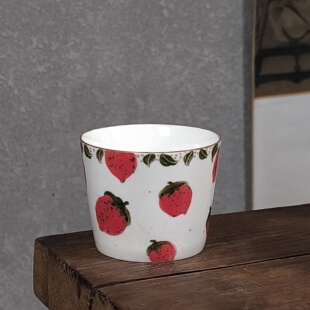 设计师福利款 日式手绘草莓猪口杯 复古斑点釉咖啡杯