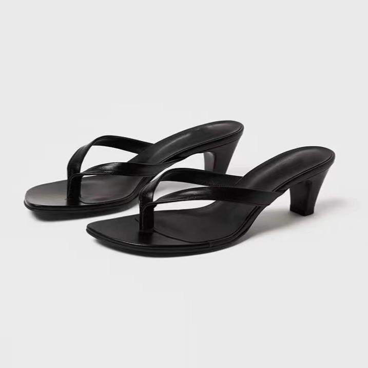 2024夏季新品女鞋黑色夹趾中跟外贸性感时尚凉鞋人字拖外穿凉拖女