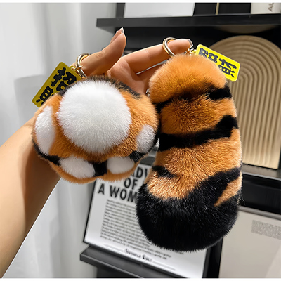 可爱獭兔毛老虎尾巴汽车钥匙扣
