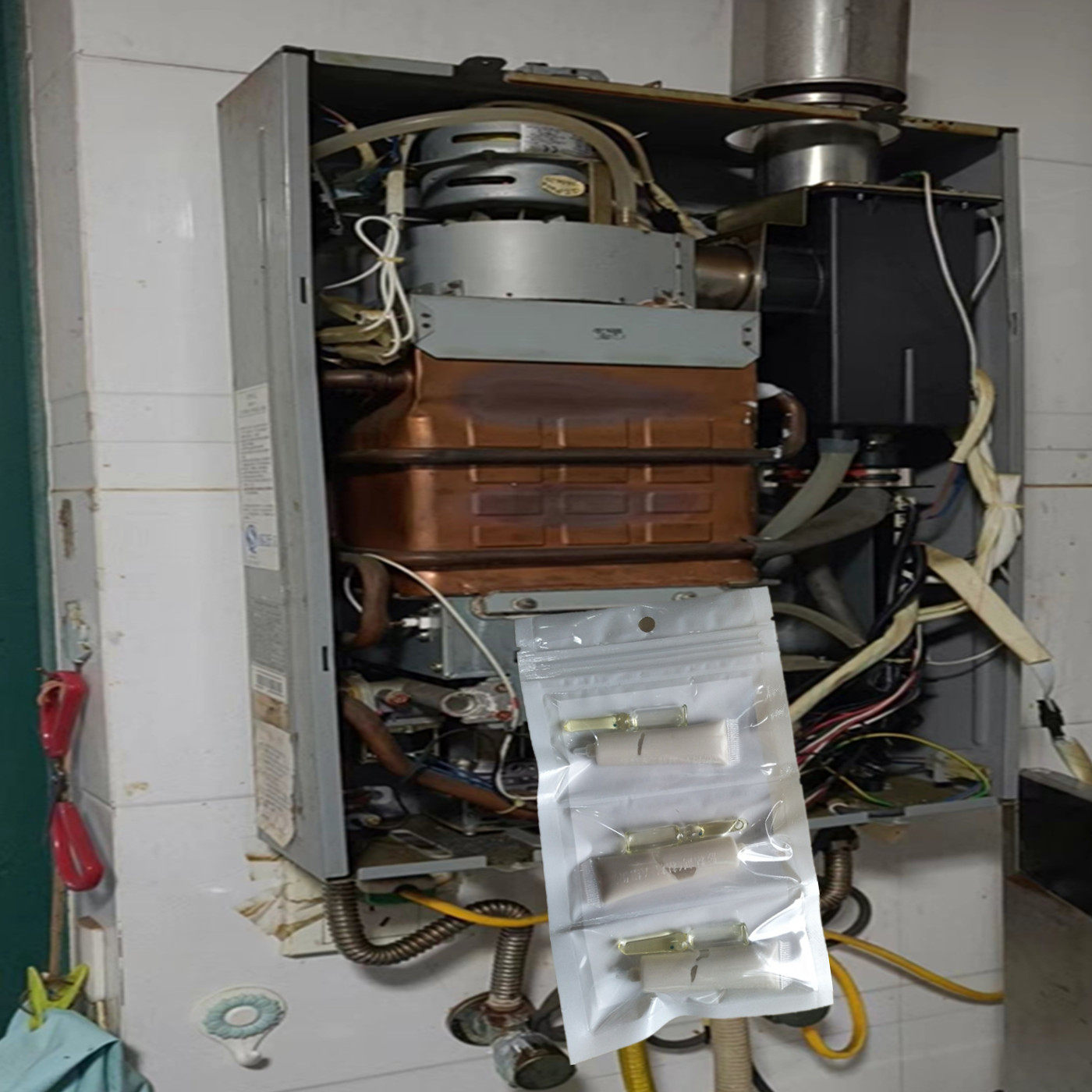 燃气热水器铜管漏水修补胶水挂壁炉燃烧室生锈铜管铝管补漏耐高温