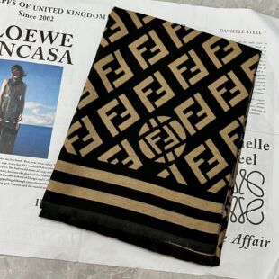 秋冬季厚款围巾女士冬天保暖软糯F字母仿羊绒围脖女生韩版时尚潮