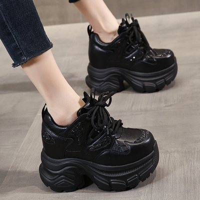 七秒诗香港黑色内增高老爹鞋