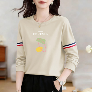 春季新款休闲长袖T恤女时尚撞色条纹纯棉内搭打底衫宽松印花上衣