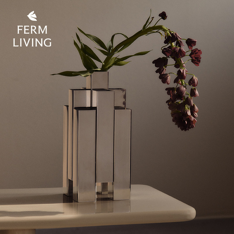 丹麦Ferm Living Tessera镜面不锈钢花瓶摆件客厅卧室雕塑感艺术