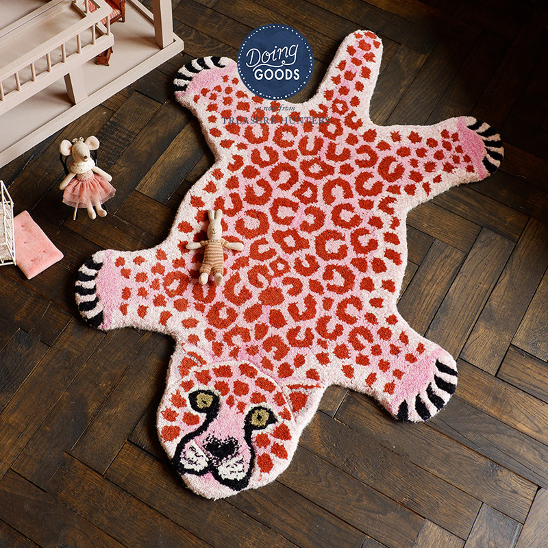 荷兰Doing Goods粉红豹子地毯手工地垫可爱动物毯子客厅脚垫