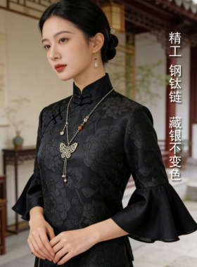 红依新中式蝴蝶流苏藏银毛衣链