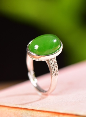 天然和田玉碧玉菠菜绿色玉石戒指女925银椭圆蛋面开口戒指环轻奢