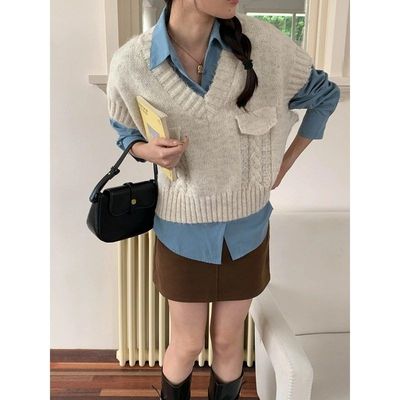 假口袋设计感 V领宽松显瘦无袖坎肩马甲ZY2126 强明女装