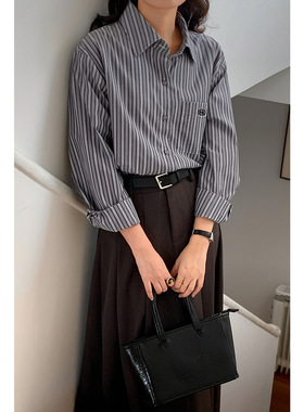 9434设计感刺绣条纹衬衫女2025秋季新款宽松显瘦长袖衬衣强明女装