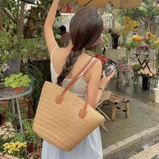 夏天出游大容量编织包包2026新款休闲度假风沙滩包通勤百搭草编包